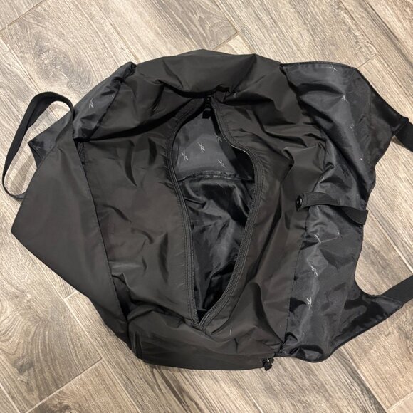 Reebok Lilith Duffle Yoga Tote - Picture 4 of 7
